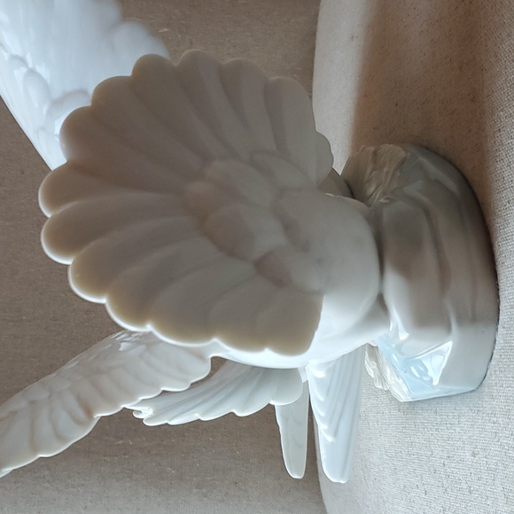 Lladro Doves Figurine - Picture 5 of 10